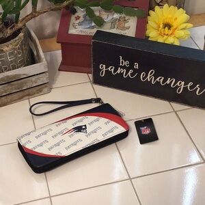 ‘Littlearth’ NFL New England Patriots Wallet NWT (#7)